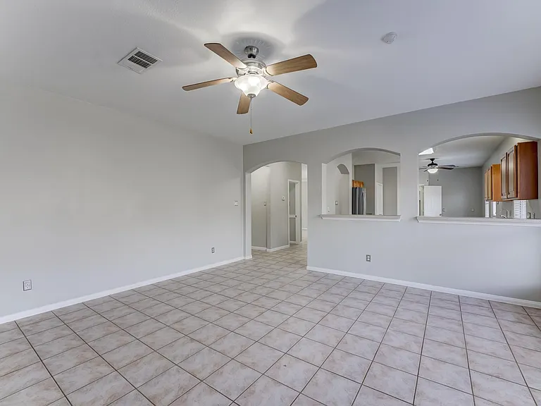 12415 Silversmine Dr — Photo 8