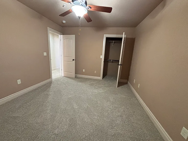 138 Stoney Pointe Dr — Photo 21