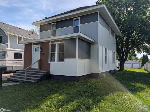1015 S 20th St, Fort Dodge, IA 50501