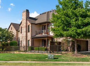 1041 Emerson Park Ln, Irving, TX 75063