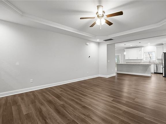 5th image of 3972 Pughsville Rd