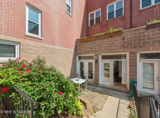 925 N Racine Ave #A, Chicago, IL 60642