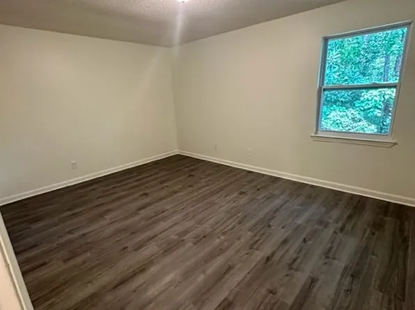 559A Wonder Ln, Birmingham, AL 35210