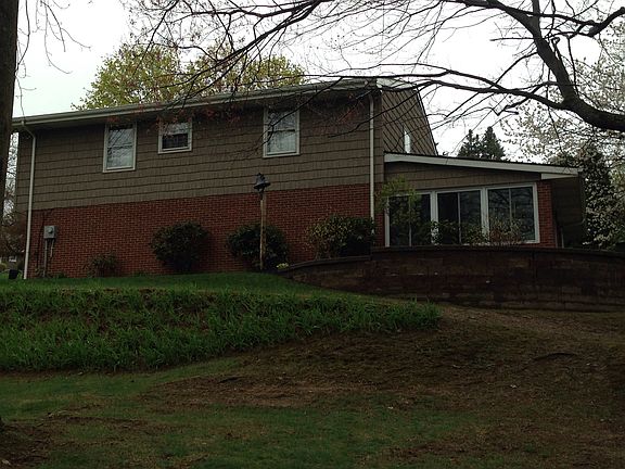 2nd image of 400 North Dr