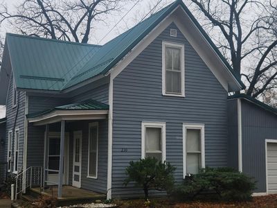 210 W Spring St, Strawberry Point, IA, 52076