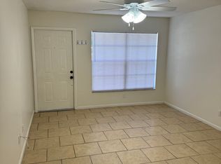 2011 Colmar Ave, Sebring, FL 33870