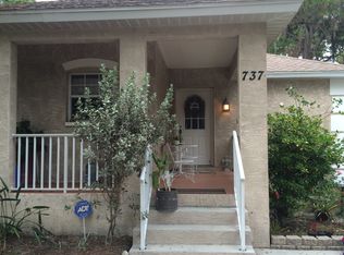 737 Shore Rd, Nokomis, FL 34275