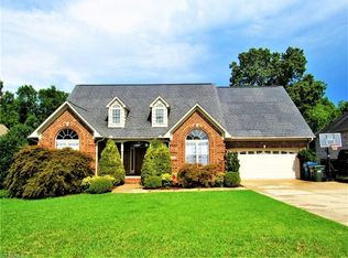 1202 Byron Ln, Archdale, NC 27263