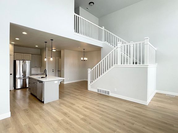 4th image of 4344 W Rex Peak Way
