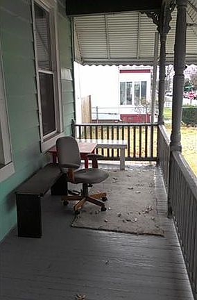 2nd image of 1507 Rogers St