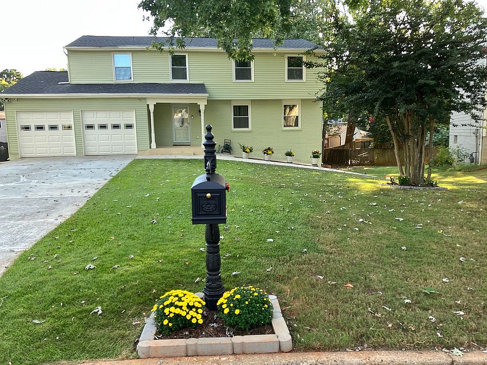 1st image of 660 Singing Hills Ct
