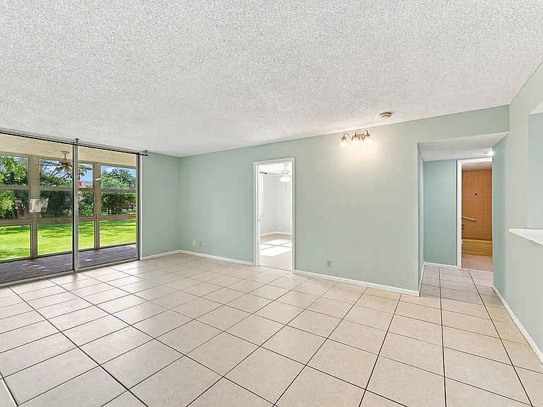 950 NW 80th Ave #204 — Photo 11