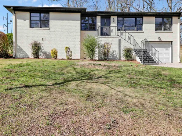 928 Martinwood Ln, Birmingham, AL 35235