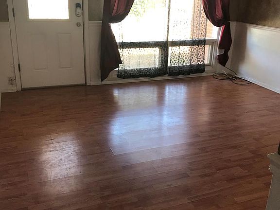 3rd image of 2713 Spur Ave
