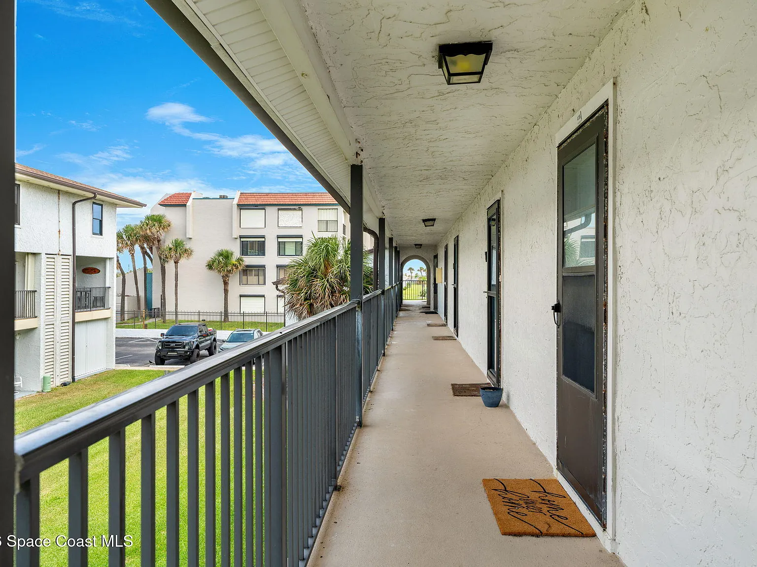 2 bed, 2.5 bath, 1205 sqft, $3,300 — Photo 1