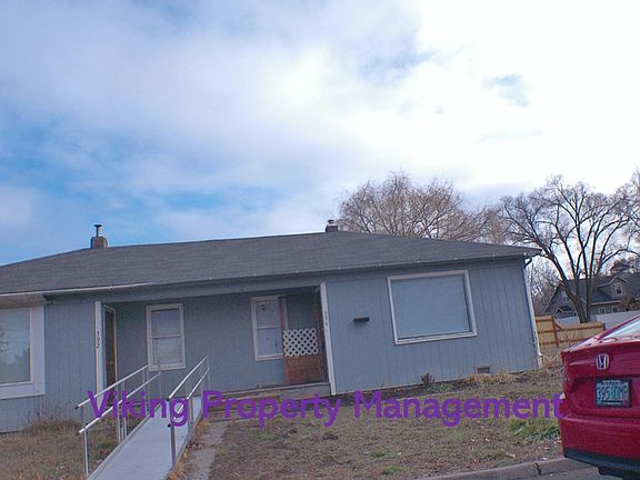 2nd image of 392-394 SE Dunham St