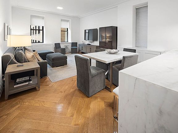 2nd image of 235 W 75th St #510