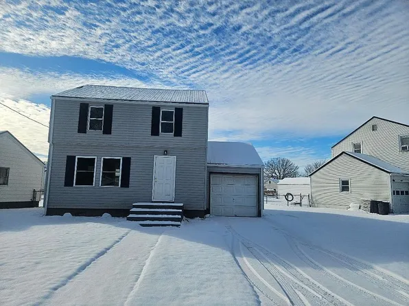 179 N Park Dr, Point Pleasant, WV 25550