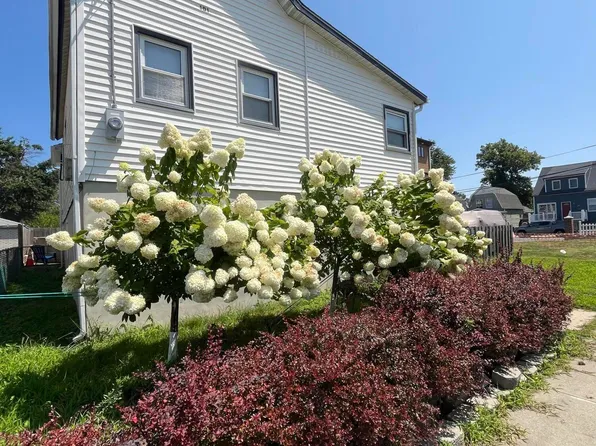 101 Center Ave, Keansburg, NJ 07734