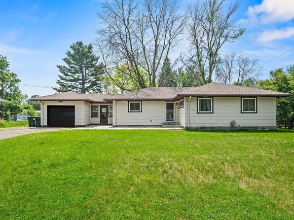 722 Summer St, Hudson, WI 54016
