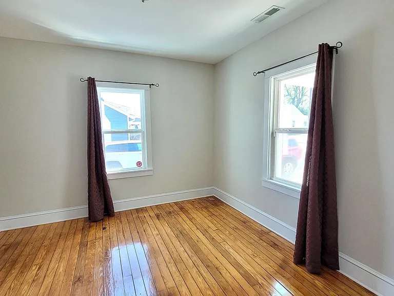 321 Bledsoe Ave — Photo 21