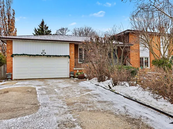 18 Claypine Trl, Brampton, ON L6V 3L9