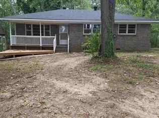 2010 Lake Dr NW, Arab, AL 35016