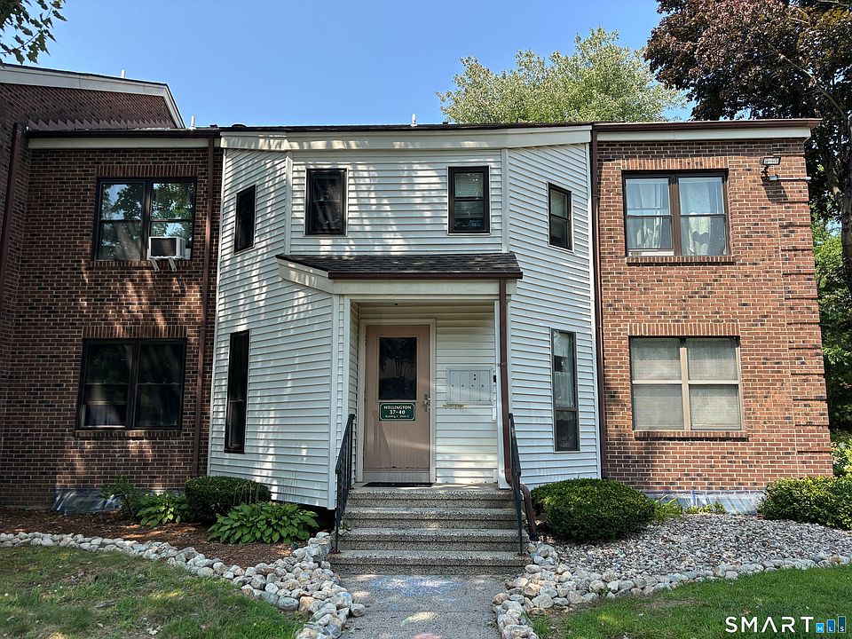 1st image of 37 Wellington Drive #37