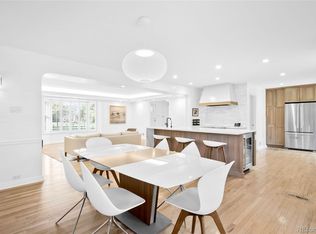 2212 Monaco Pkwy, Denver, CO 80207