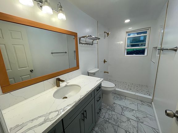 5th image of 99-877 Lalawai Dr #C
