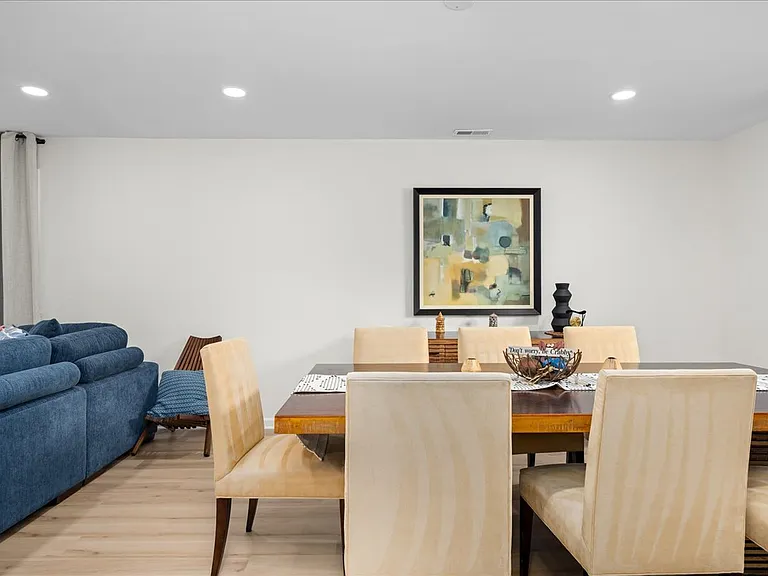 7024 Calvert Ave #B — Photo 27