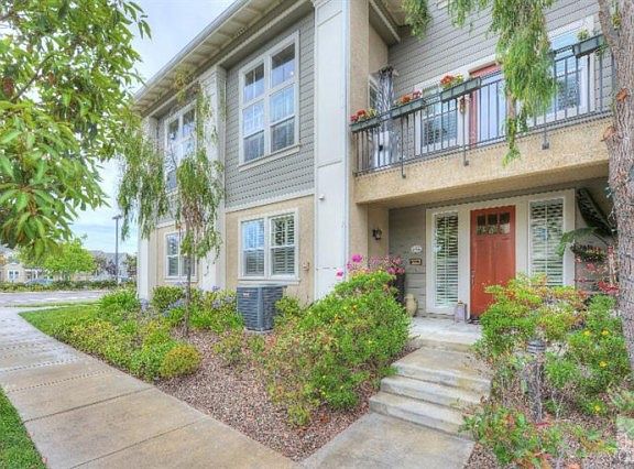 2nd image of 406 Garonne St