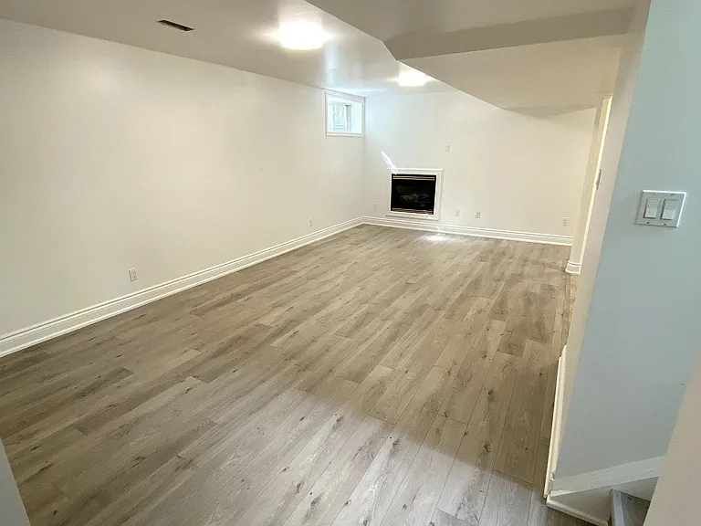 53 Belfry Dr #BASEMENT — Photo 2