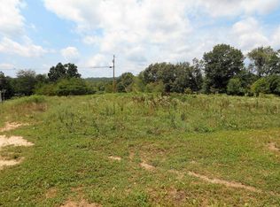 103 Flat Rock Rd, Deer Lodge, TN 37726
