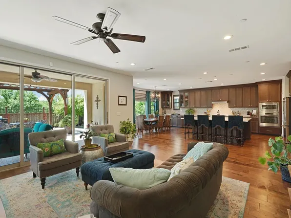 251 Windrush Way, Lodi, CA 95242