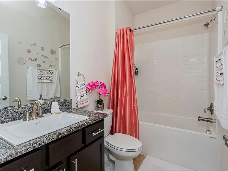 644 Hudson Valley Dr — Photo 19