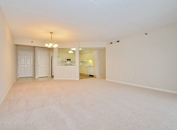 4th image of 7091 W Touhy Ave APT 304