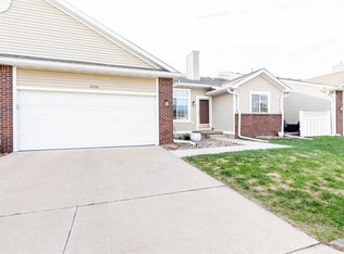 5748 Ash St, Johnston, IA 50131