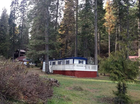 11729 N Honeymoon Bay Rd, Newman Lake, WA 99025