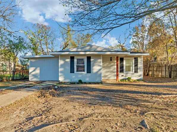 3709 S Hughes Ave, Fort Worth, TX 76119