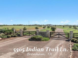 5505 Indian Trail Ln, Brenham, TX 77833