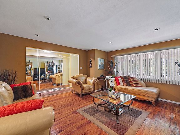 5th image of 2236 Ralph Ave