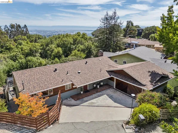 3353 Burdeck Dr, Oakland, CA 94602
