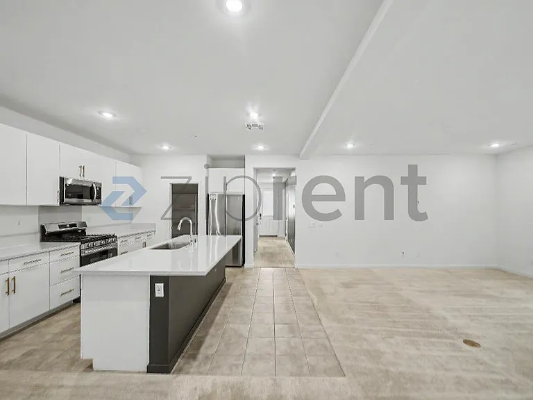 15796 Caterpillar Dr — Photo 9
