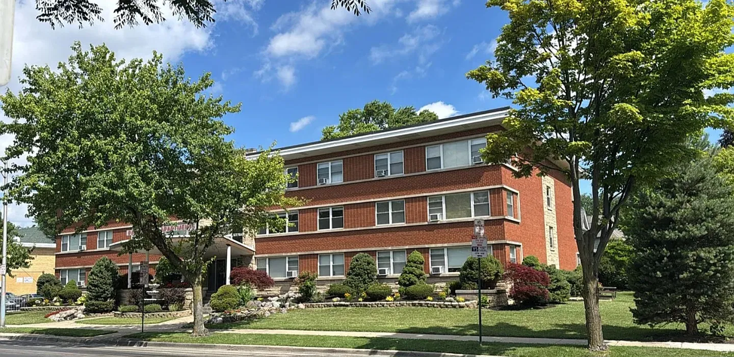 710 Washington Blvd — Photo 1