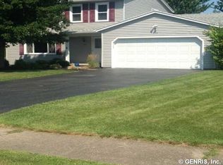 240 Drumcliff Way, Rochester, NY 14612