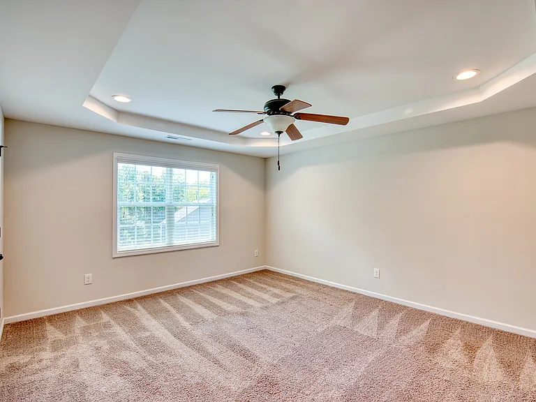 305 Webber Ln — Photo 13