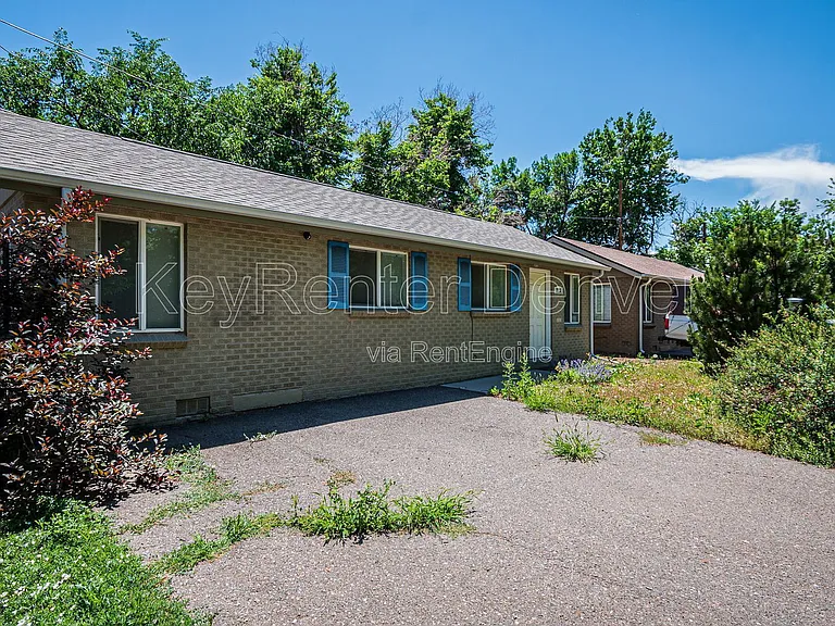 3713 Wolff St — Photo 23