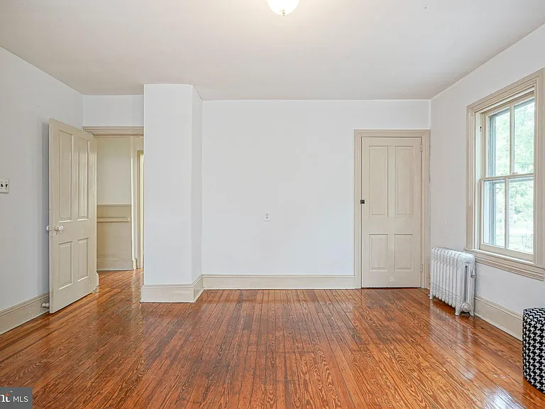 315 Chestnut St — Photo 24
