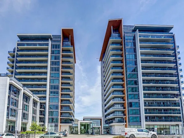 9608 Yonge St, Richmond Hill, ON